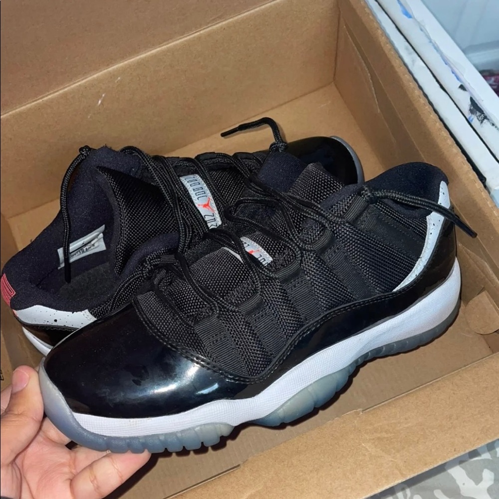 Jordan 11 low “Infrared 23”